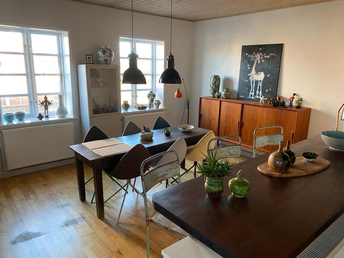 Feriehus Med Havudsigt Spodsbjerg المظهر الخارجي الصورة