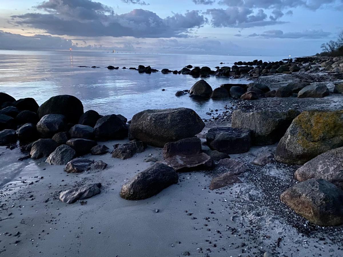 Feriehus Med Havudsigt Spodsbjerg المظهر الخارجي الصورة