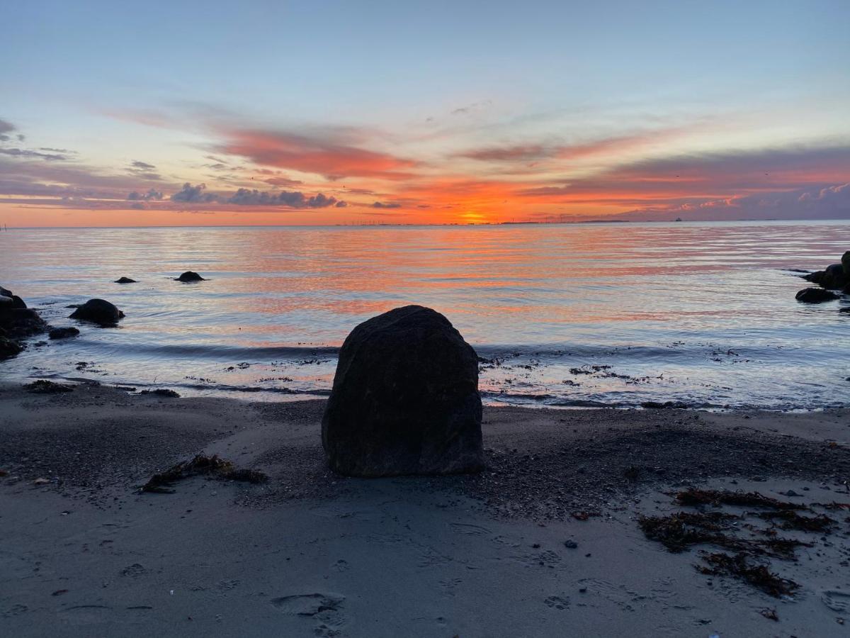 Feriehus Med Havudsigt Spodsbjerg المظهر الخارجي الصورة