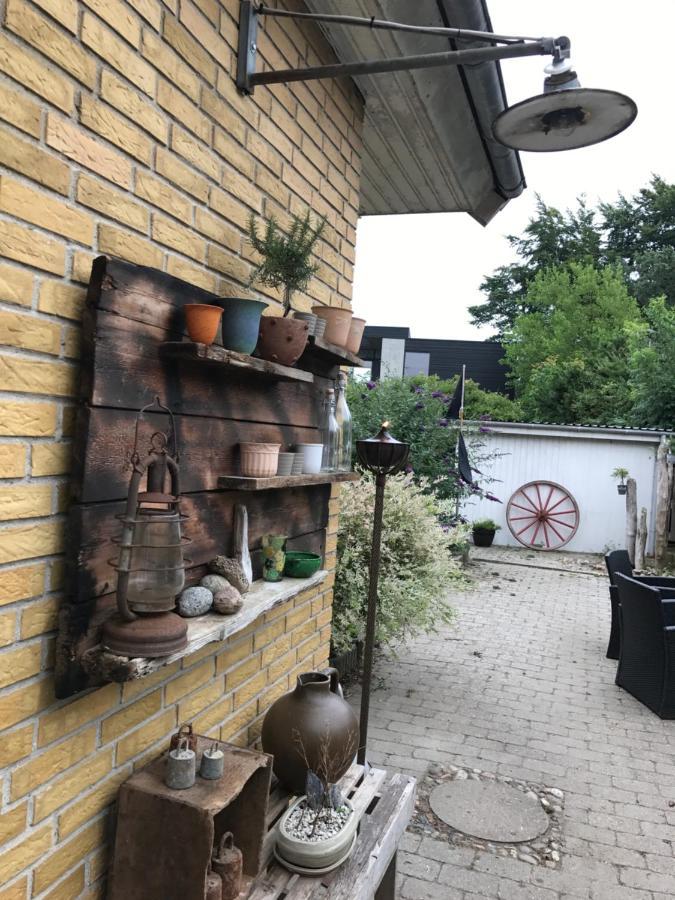 Feriehus Med Havudsigt Spodsbjerg المظهر الخارجي الصورة